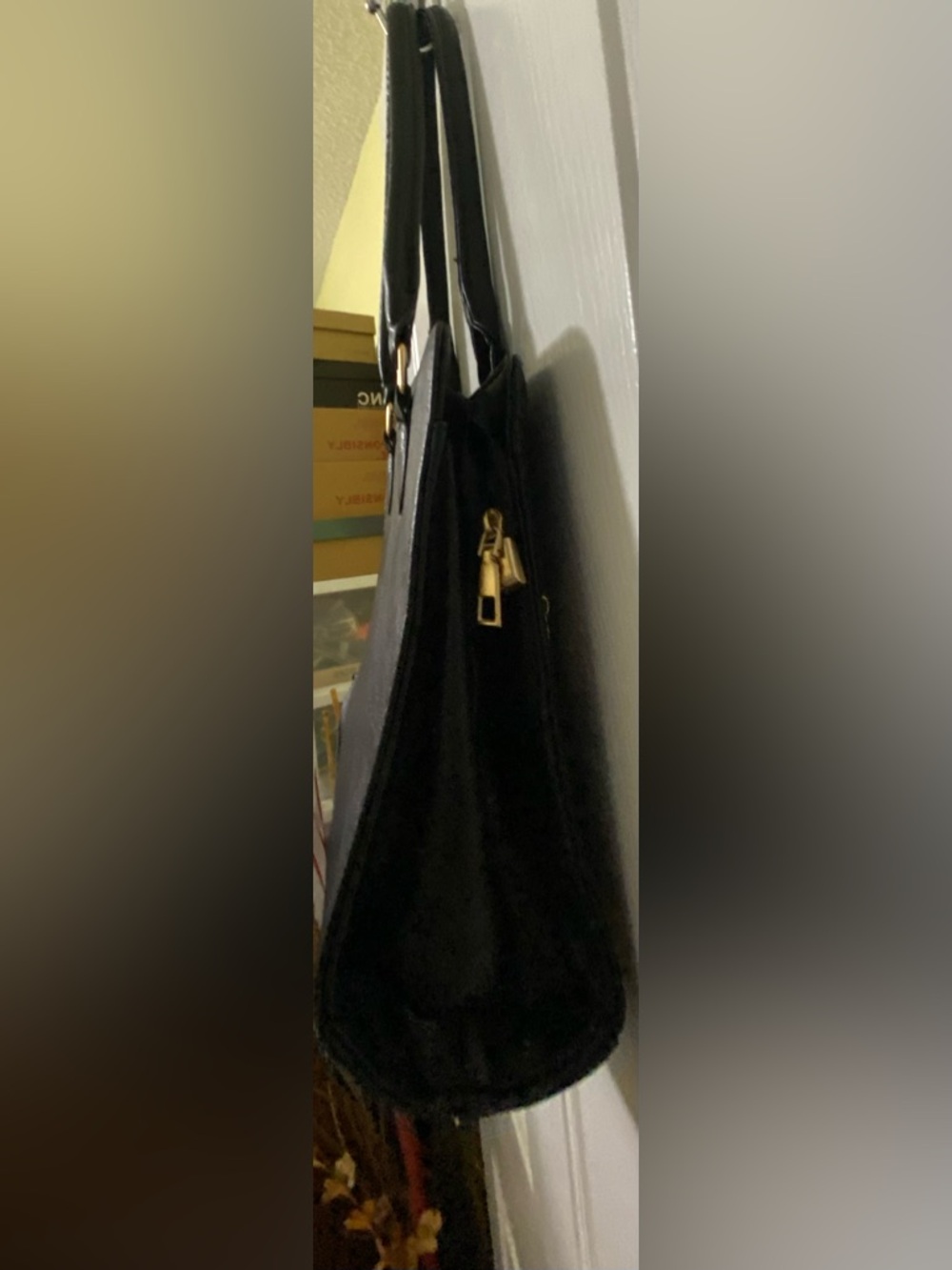 BLACK QUILTED SATCHEL HANDBAG WITH GOLD HARDWARE - Picture 5 of 16